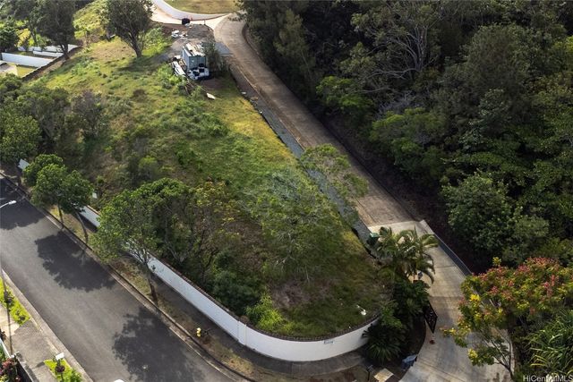 2500 Aha Aina Place H, Honolulu, HI 96821