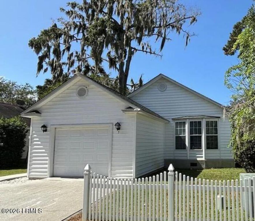 5 Wateree Court, Beaufort, SC 29902