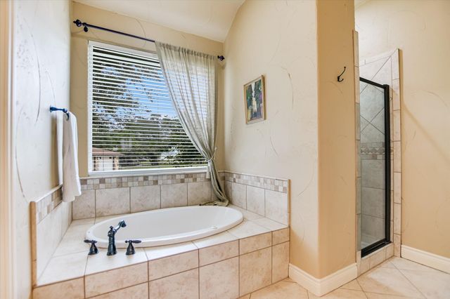 503 Shorewood CIR, Granite Shoals, TX 78654