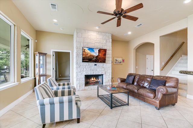 503 Shorewood CIR, Granite Shoals, TX 78654