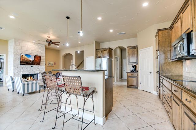 503 Shorewood CIR, Granite Shoals, TX 78654