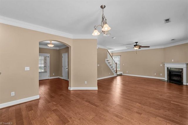 289 Water Lily Circle, Winston-salem, NC 27107