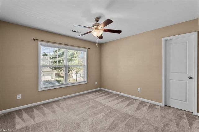 289 Water Lily Circle, Winston-salem, NC 27107