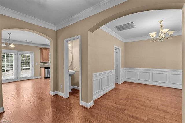 289 Water Lily Circle, Winston-salem, NC 27107