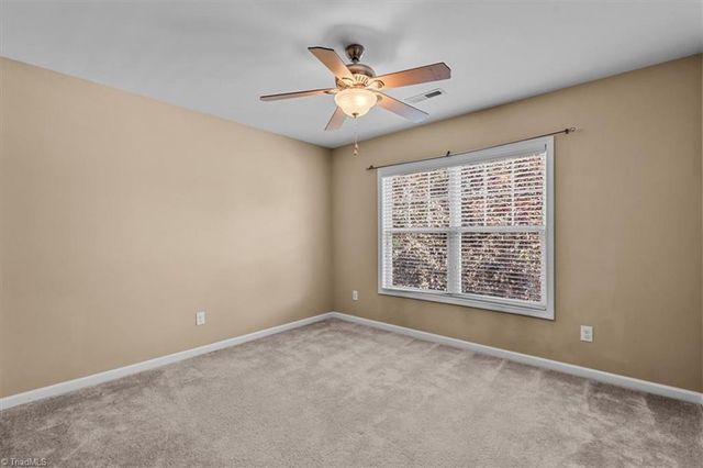 289 Water Lily Circle, Winston-salem, NC 27107