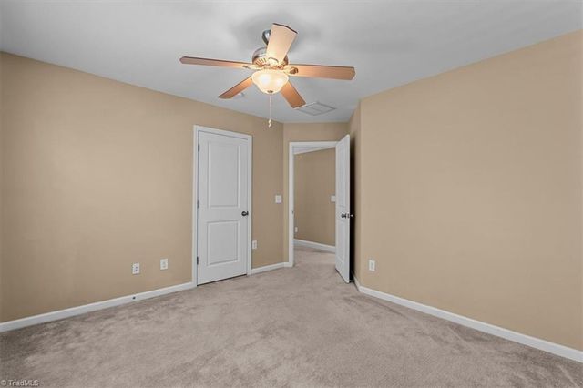 289 Water Lily Circle, Winston-salem, NC 27107
