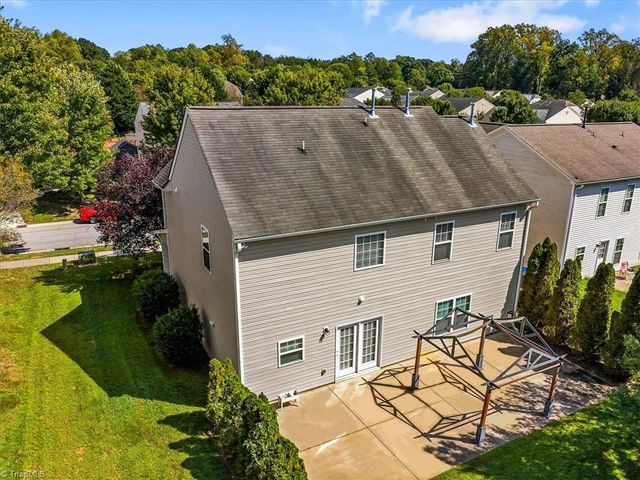 289 Water Lily Circle, Winston-salem, NC 27107