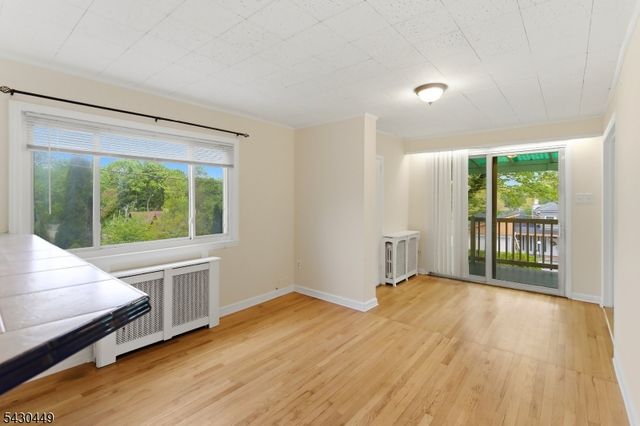 119 Lakeside Blvd, Hopatcong Boro, NJ 07843