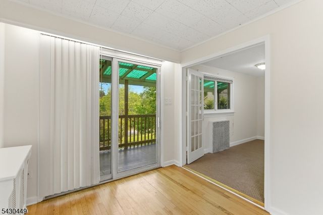 119 Lakeside Blvd, Hopatcong Boro, NJ 07843
