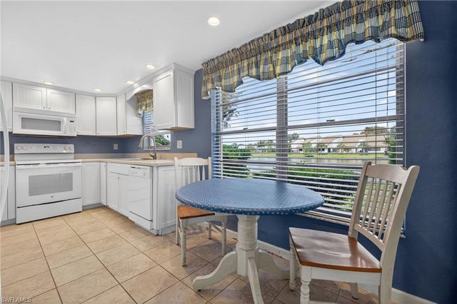 6844 Sandtrap DR 2, Fort Myers, FL 33919
