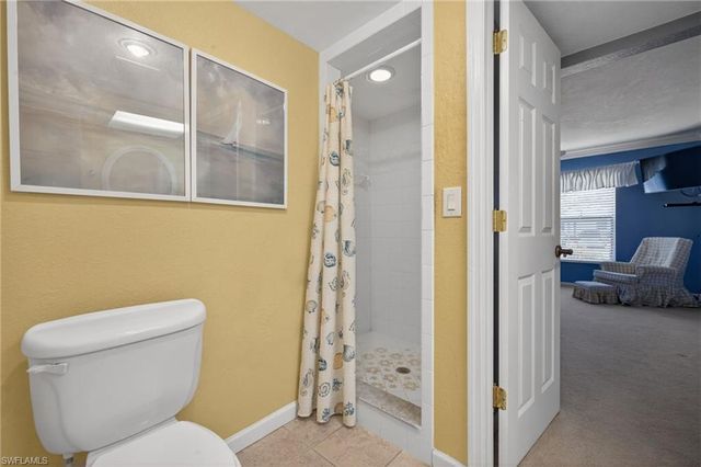 6844 Sandtrap DR 2, Fort Myers, FL 33919