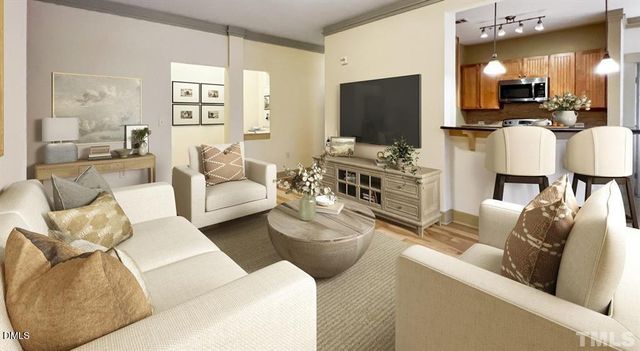 300 Cosgrove Avenue B6, Chapel Hill, NC 27514