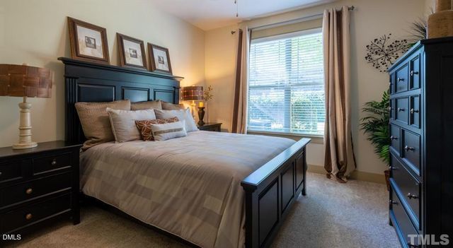 300 Cosgrove Avenue B6, Chapel Hill, NC 27514