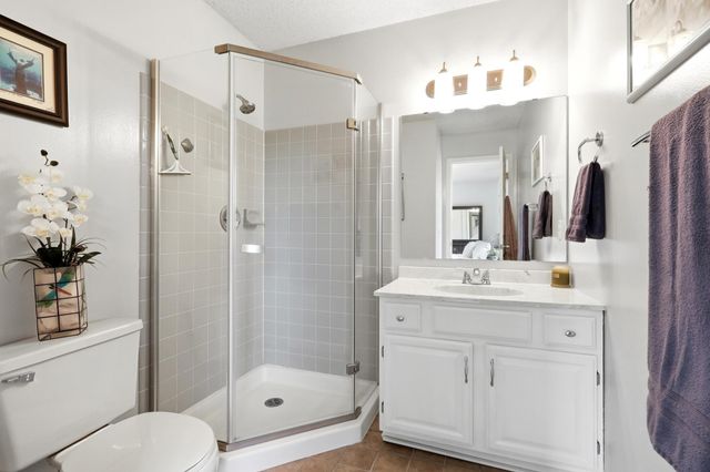 1136 Westbury Circle, Eagan, MN 55123