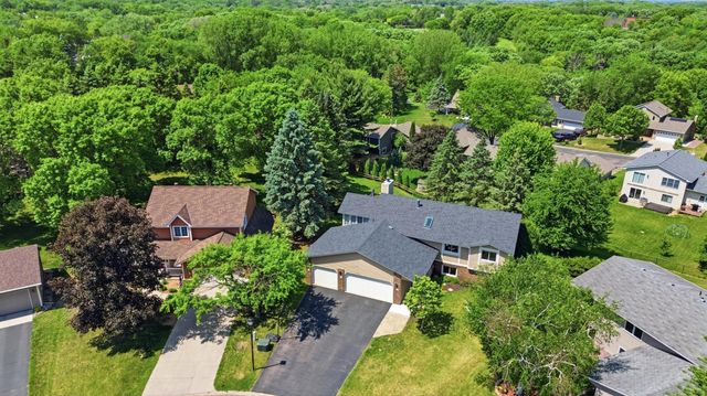 1136 Westbury Circle, Eagan, MN 55123