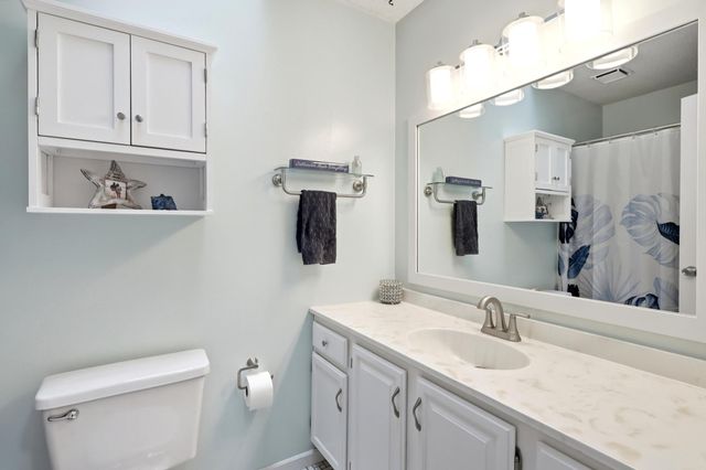 1136 Westbury Circle, Eagan, MN 55123