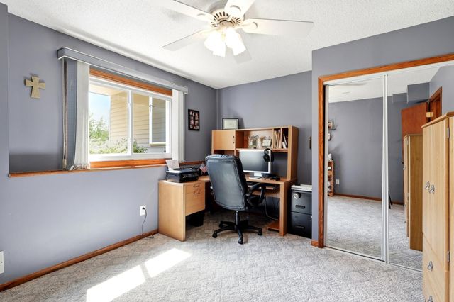 1136 Westbury Circle, Eagan, MN 55123