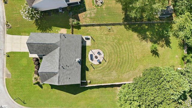 2 Callawassie Court, Simpsonville, SC 29681