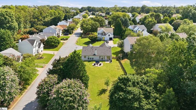 2 Callawassie Court, Simpsonville, SC 29681