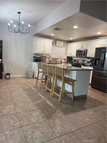 2160 Bostick, Colton, CA 92324