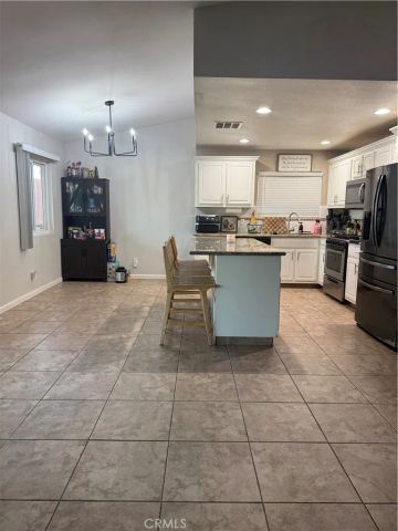 2160 Bostick, Colton, CA 92324