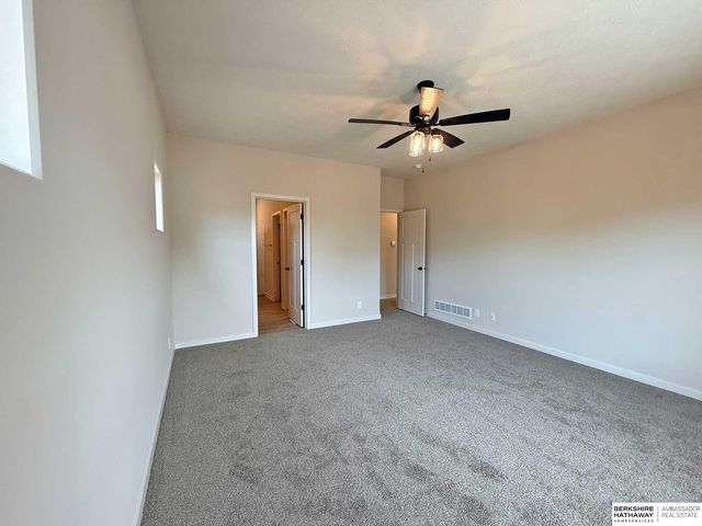7712 S 199th Street, Gretna, NE 68028