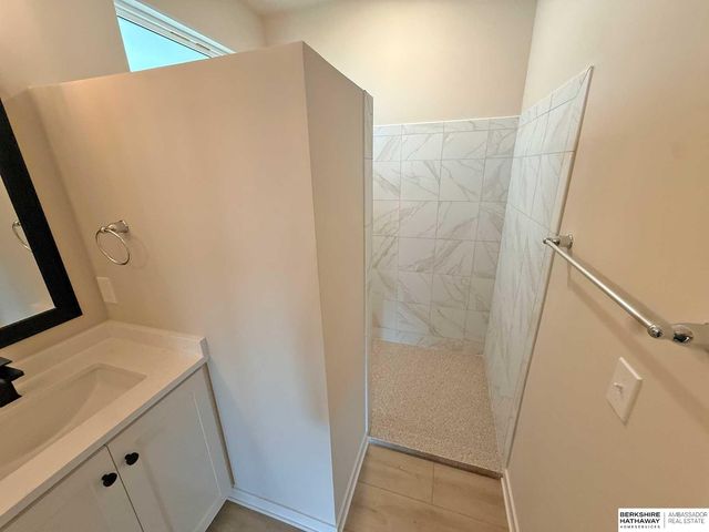 7712 S 199th Street, Gretna, NE 68028