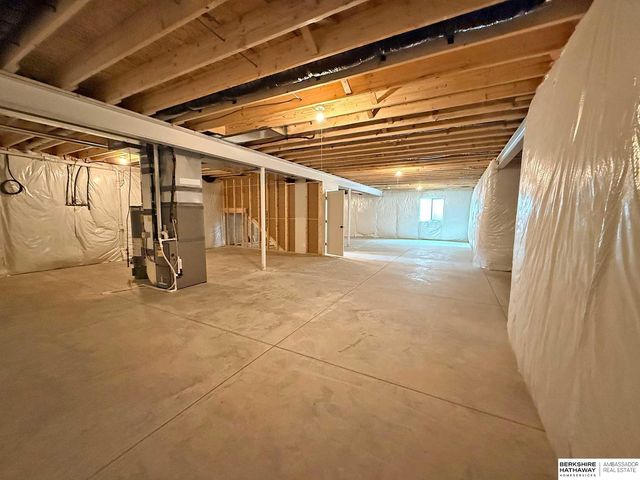 7712 S 199th Street, Gretna, NE 68028