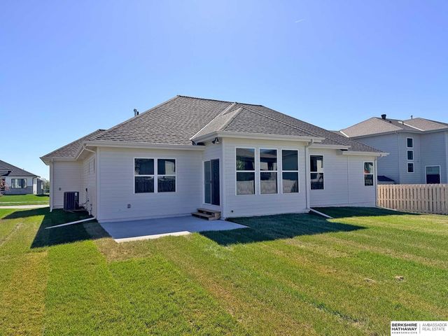 7712 S 199th Street, Gretna, NE 68028