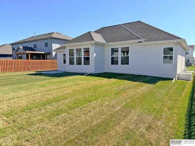 7712 S 199th Street, Gretna, NE 68028