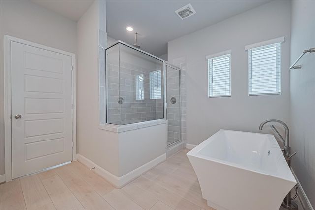 8925 Grovner Place, Houston, TX 77055