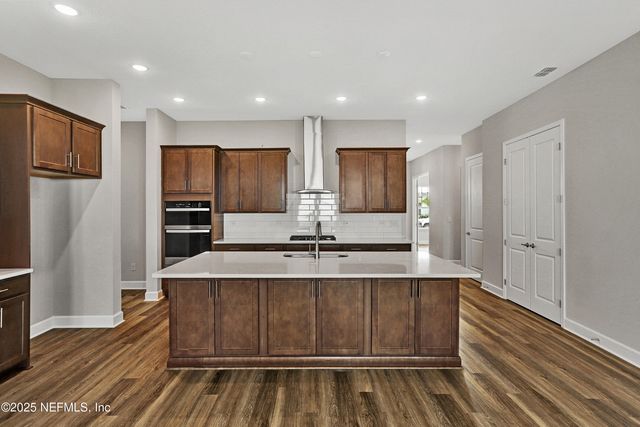 555 KNOTTED BIRCH Avenue, St. Augustine, FL 32092