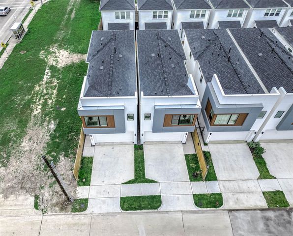 3509 Mcilhenny Street, Houston, TX 77004