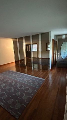 96 Cheever Avenue, Dracut, MA 01826
