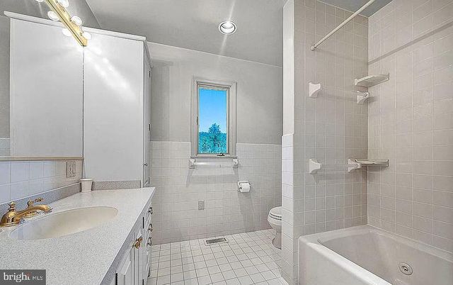 48 FIDDLERS CREEK RD, Titusville, NJ 08560
