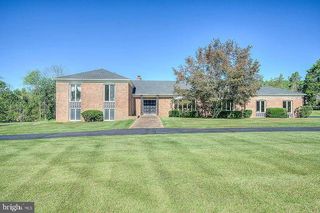 48 FIDDLERS CREEK RD, Titusville, NJ 08560