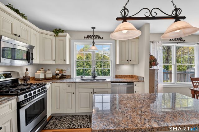 40 Zurko Farm Road, Milford, CT 06461