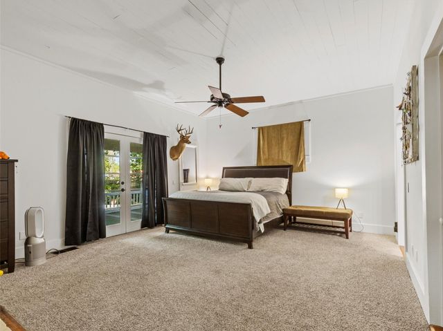 1402 Pecan ST, Bastrop, TX 78602