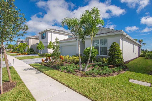 8372 Beagle Terrace, Vero Beach, FL 32967