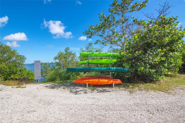 8372 Beagle Terrace, Vero Beach, FL 32967