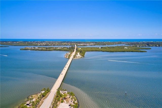 8372 Beagle Terrace, Vero Beach, FL 32967