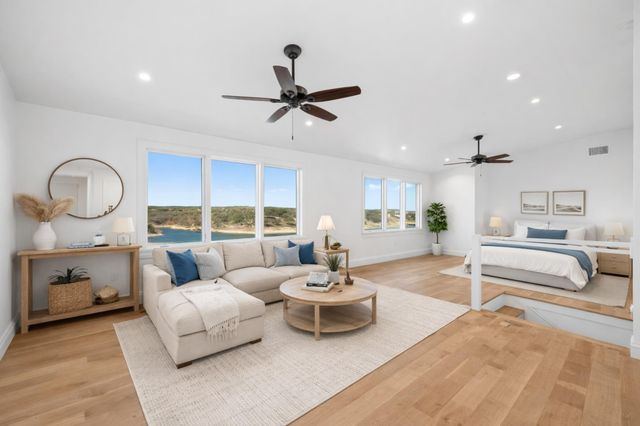 24423 Pedernales DR, Spicewood, TX 78669