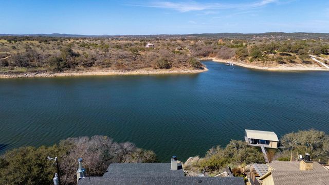 24423 Pedernales DR, Spicewood, TX 78669