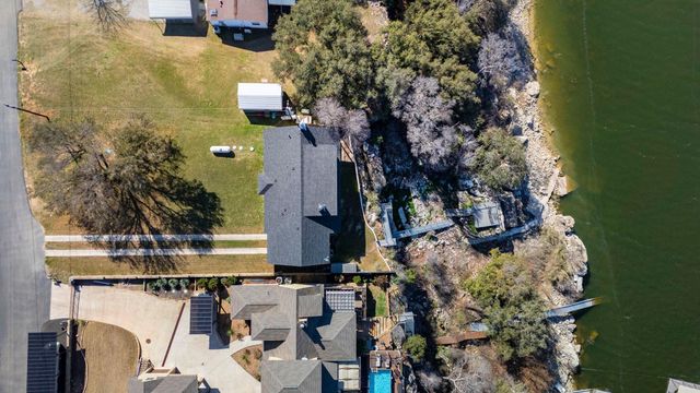 24423 Pedernales DR, Spicewood, TX 78669