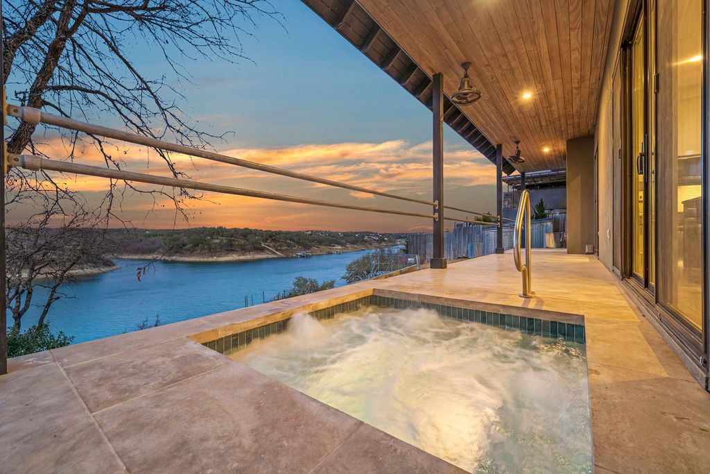 24423 Pedernales DR, Spicewood, TX 78669