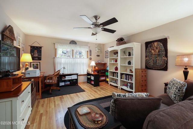 318 Taylor Street, Little Egg Harbor, NJ 08087