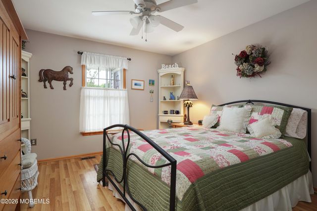 318 Taylor Street, Little Egg Harbor, NJ 08087