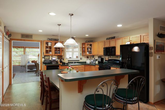318 Taylor Street, Little Egg Harbor, NJ 08087
