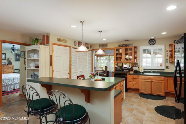 318 Taylor Street, Little Egg Harbor, NJ 08087