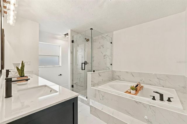 4410 KENDAL COURT, Valrico, FL 33596